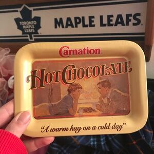 Vintage C A R N A T I O N Hot Chocolate serving tray